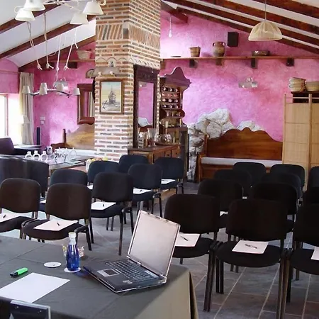 Hospedium Hacienda Cavas أولميدو