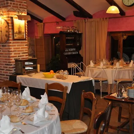 Hospedium Hacienda Cavas Hotel Olmedo