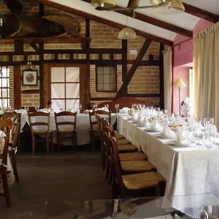 Hospedium Hacienda Cavas فندق 3*