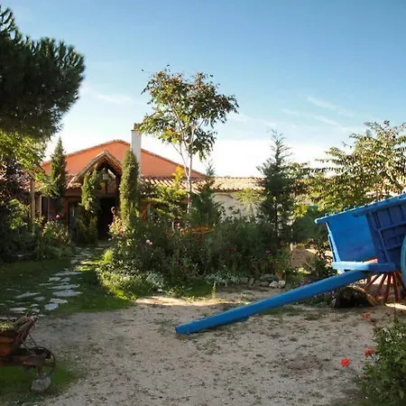 Hospedium Hacienda Cavas Hotel 3*