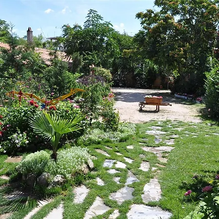 Hospedium Hacienda Cavas فندق 3*