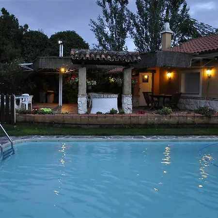 Hospedium Hacienda Cavas أولميدو