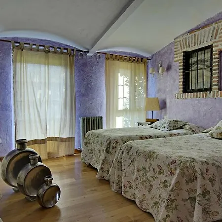 Hospedium Hacienda Cavas Olmedo